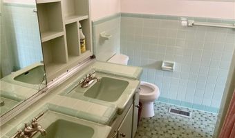 3052 DADEVILLE Rd, Alexander City, AL 35010