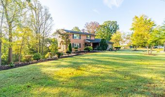 1921 Tabby Ln, Altavista, VA 24517