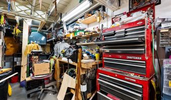 898 Cottage St, Athol, MA 01331