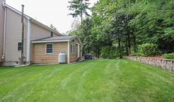 4 Quarry Ct, Auburn, NH 03032
