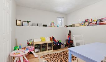 29 Morning Glory Rd, Cumberland, RI 02864