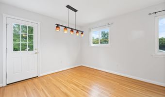 13700 FRANKFORT Ct, Rockville, MD 20853