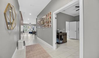 526 ISLEBAY Dr, Apollo Beach, FL 33572