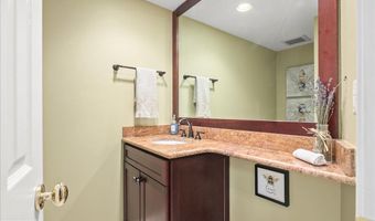 3801 WASHINGTON WOODS Dr, Alexandria, VA 22309