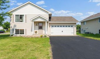 1126 Benjamin Dr, Alexandria, MN 56308