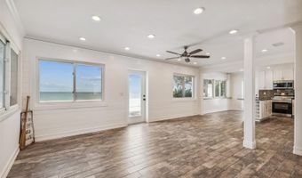 865 N SHORE Dr, Anna Maria, FL 34216