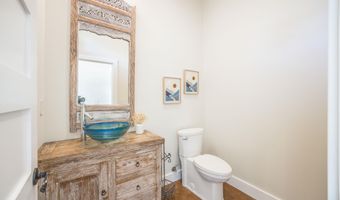 365 E KUIAHA Rd, Haiku, HI 96708