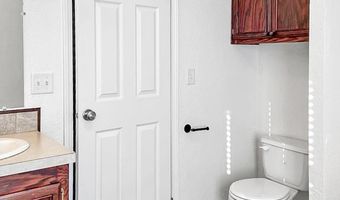 105 E Harkness Rd, Carlsbad, NM 88220