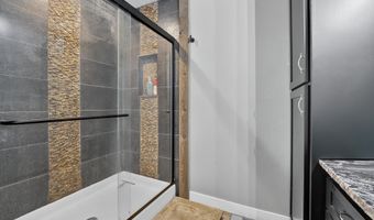 5304 SAMPSON Rd, Abrams, WI 54101