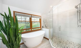 3025 Woods Creek Ln, Algonquin, IL 60102