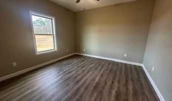 1104 Duke Dr, Bauxite, AR 72011