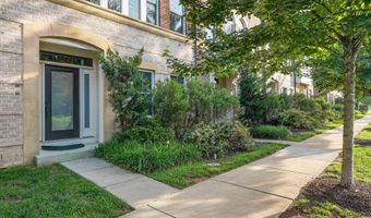 44713 PLYMPTON Sq, Ashburn, VA 20147