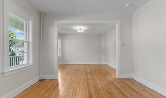 11 Taft St, Coventry, RI 02816