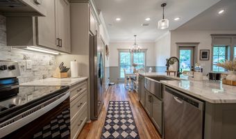 1902 Pebblewood E, Adel, GA 31620