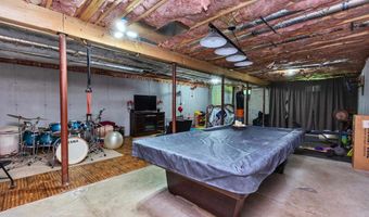 195 Steam Mill Rd, Auburn, NH 03032