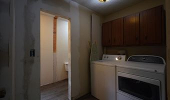 54 Maddox Ln, Bedford, IN 47421