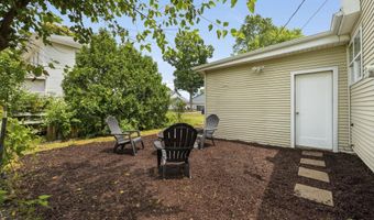 1611 Sprott St, Auburn, IN 46706