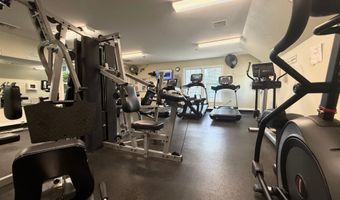 20 MALLARD Ln, Bedminster, NJ 07921
