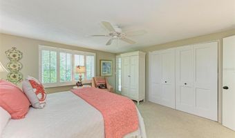 136 CRESCENT Dr, Anna Maria, FL 34216