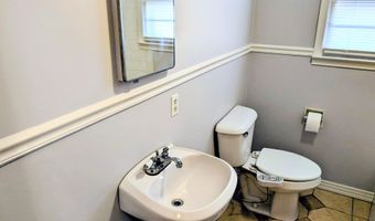 32 E Main St, Ash Flat, AR 72513