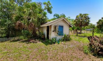 1711 Linwood Ave, Alva, FL 33920
