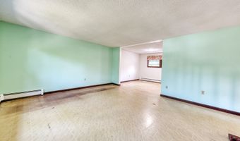 58 Towne Dr, Berlin, CT 06037