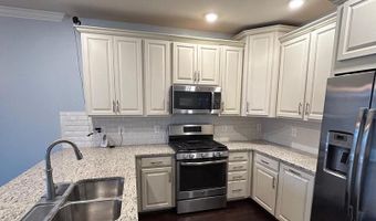43031 FOXTRAIL WOODS Ter 106, Ashburn, VA 20148