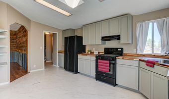 838 E Adams Dr, Chino Valley, AZ 86323