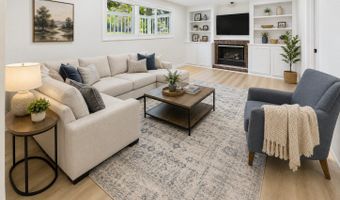 906 Whitmore St, Anderson, IN 46012