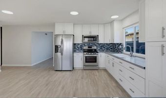 11355 Camarosa Cir, San Diego, CA 92126