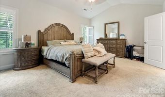 39 Hanging Leaf Ct, Blythewood, SC 29016