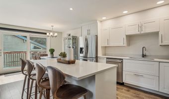 170 Grouse Ct A, Avon, CO 81620