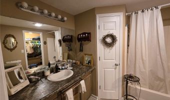 55135 5TH St, Astor, FL 32102