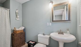 2113 N 155th St, Basehor, KS 66007