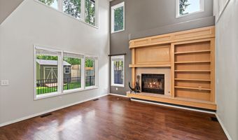 3561 Eastwind Dr, Anchorage, AK 99516