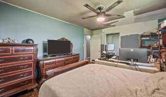1061 S Linden Dr, Alcoa, TN 37701