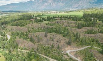 260 LCDR Fred Eskew Ln, Bonners Ferry, ID 83805
