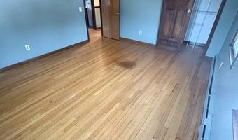 387 Southwick St, Agawam, MA 01030