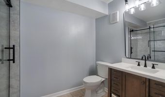 7518 SNOWPEA Ct #B, Alexandria, VA 22306