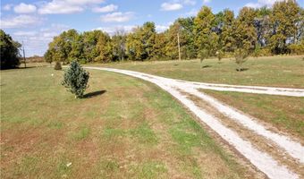 33415 S State Rt T Hwy, Archie, MO 64725