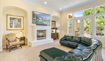 5569 Pepperwood Rd, Santa Rosa, CA 95409