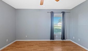 236 Beacon Ln, Atmore, AL 36502