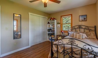 5 Longhorn Dr, Cody, WY 82414