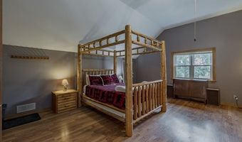 9038 Lahring Rd, Argentine, MI 48436