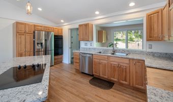 641 Altamont-Voorheesville Rd, Altamont, NY 12009