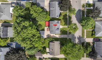 1136 W ROBERTS Ave, Appleton, WI 54914