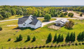 27887 337th Ct, Adel, IA 50003