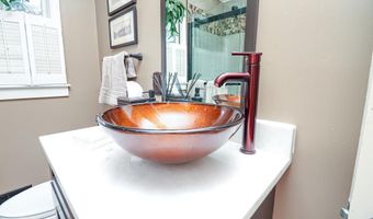 205 Valley Dr, Americus, GA 31709