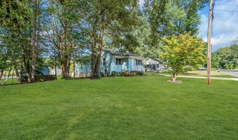 615 Riverside Dr, Bayville, NJ 08721