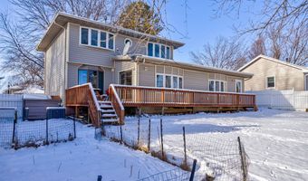 416 Jeffrey Ln, Ames, IA 50014